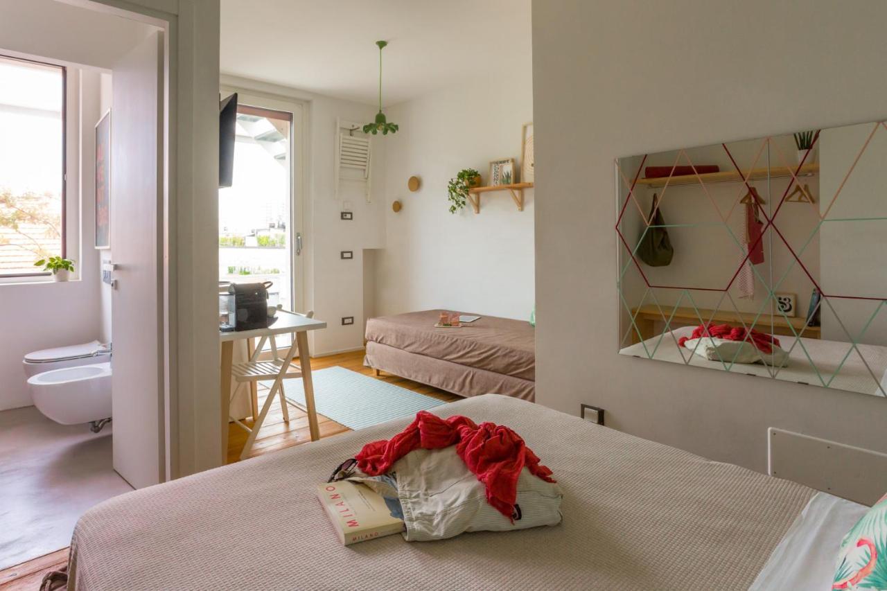 Duomo Views, Light, Jungle-Inspired Studio With Terrace Milan Exterior photo