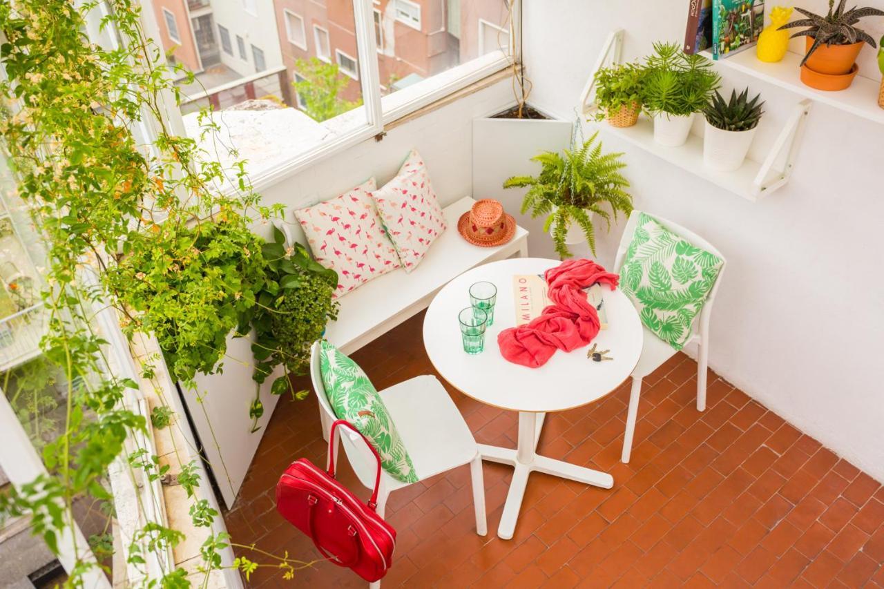 Duomo Views, Light, Jungle-Inspired Studio With Terrace Milan Exterior photo