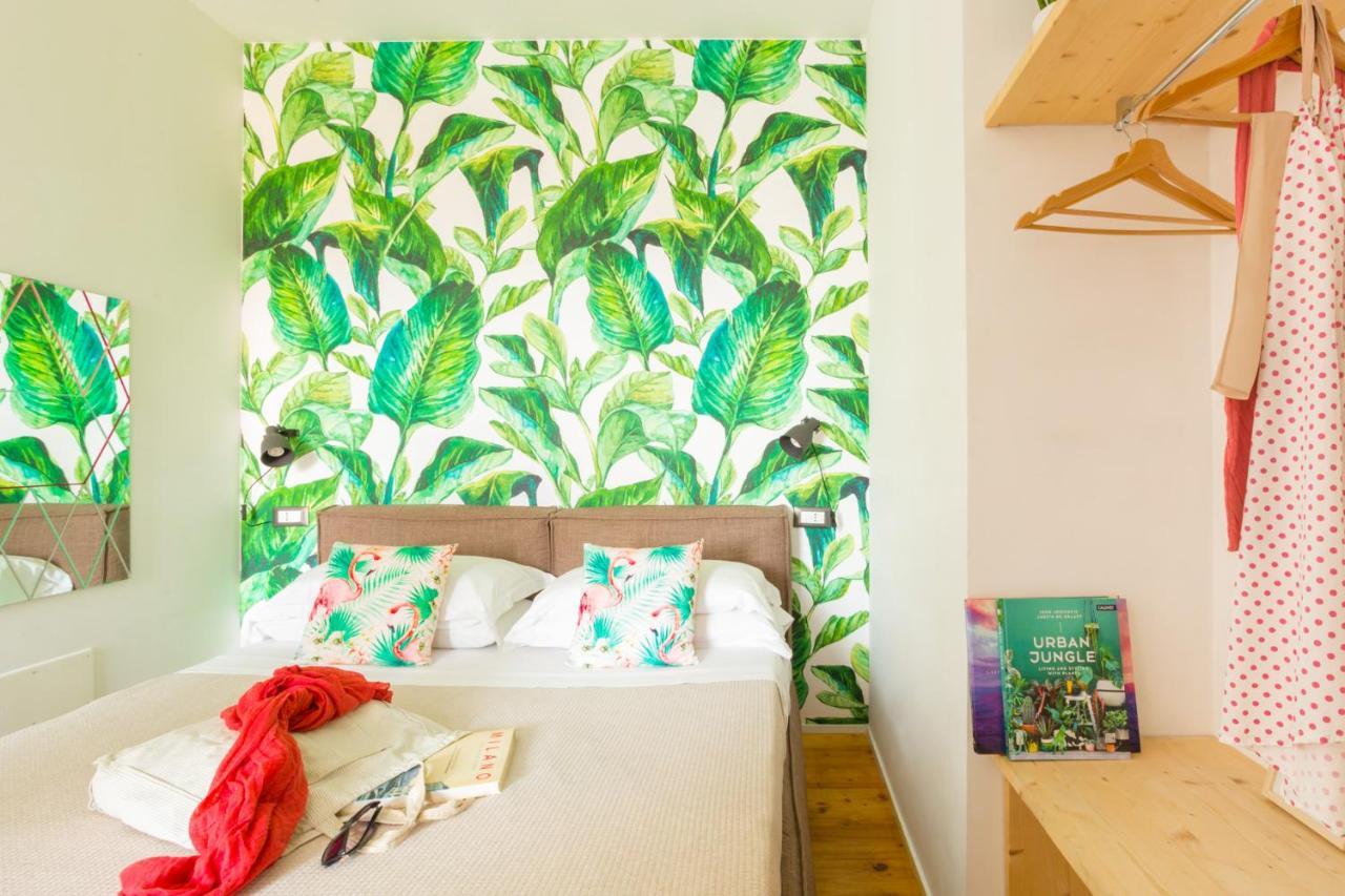 Duomo Views, Light, Jungle-Inspired Studio With Terrace Milan Exterior photo