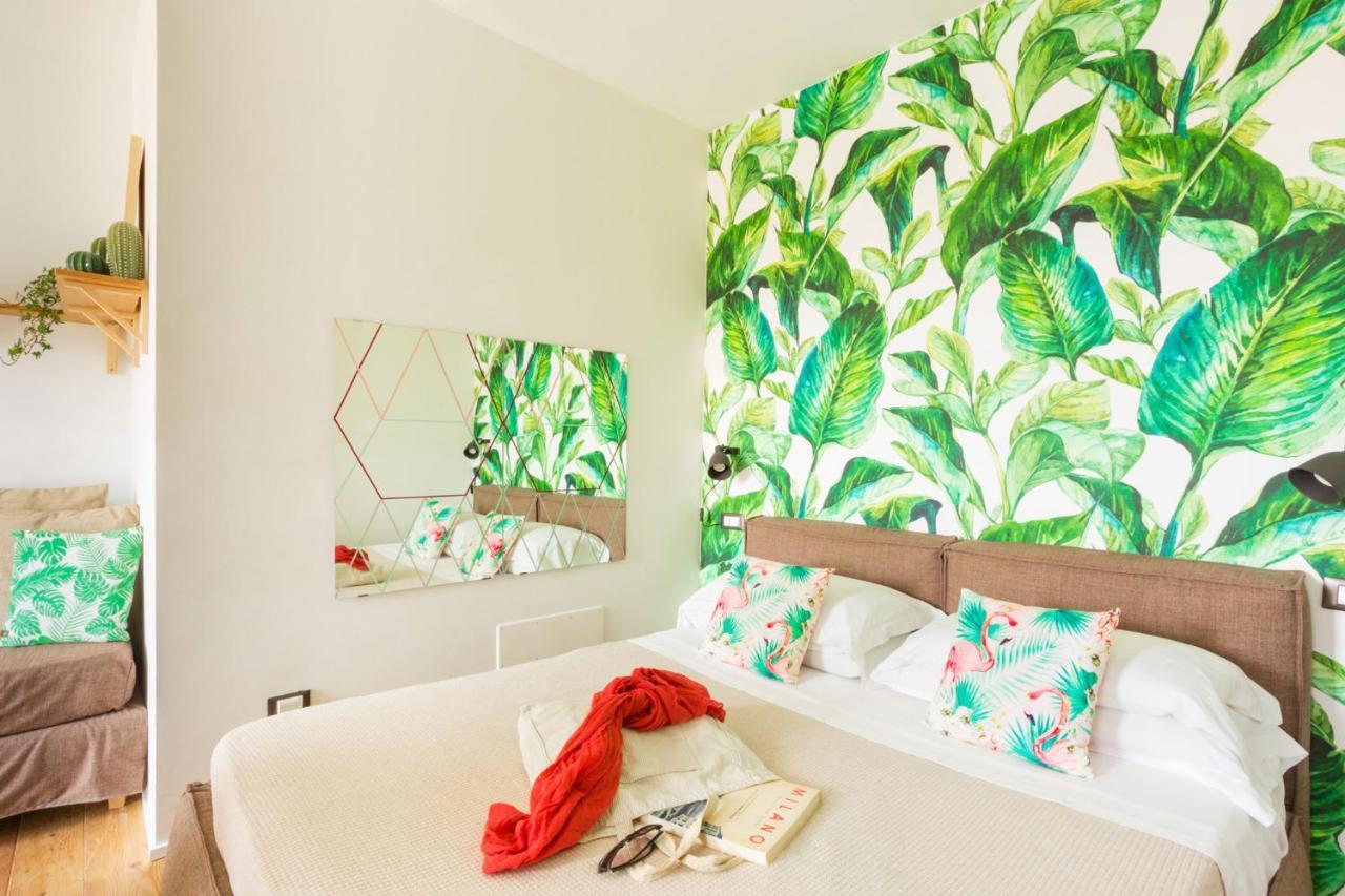 Duomo Views, Light, Jungle-Inspired Studio With Terrace Milan Exterior photo