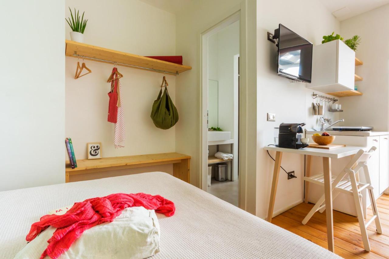 Duomo Views, Light, Jungle-Inspired Studio With Terrace Milan Exterior photo